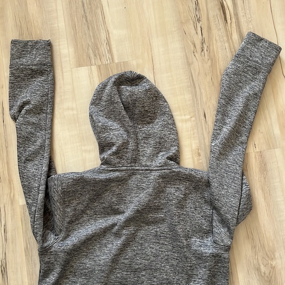 UA Hoodie - Picture 4 of 5